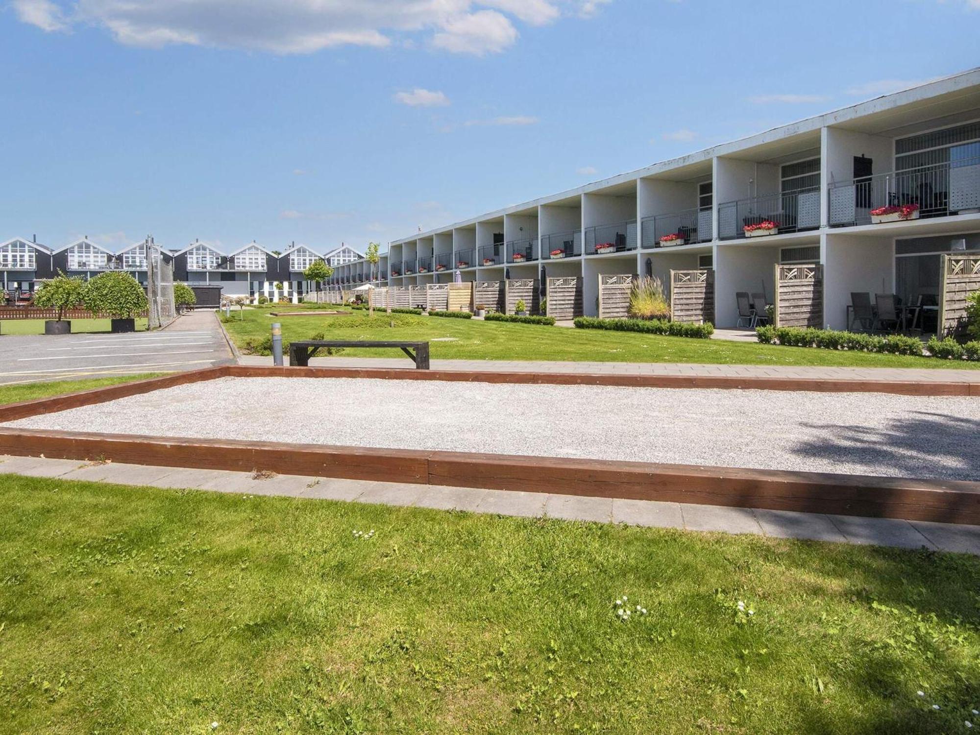 5 Person Holiday Home On A Holiday Park In Glesborg Zewnętrze zdjęcie
